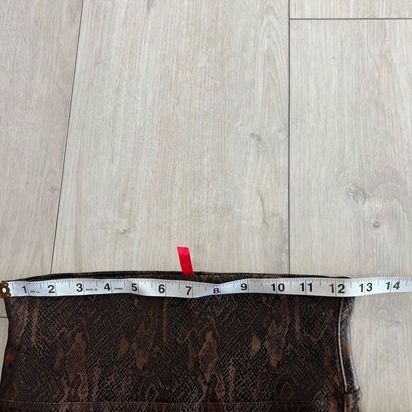 Spanx Snake-Printed Faux Leather Full Length Leggings size M - Picture 6 of 11